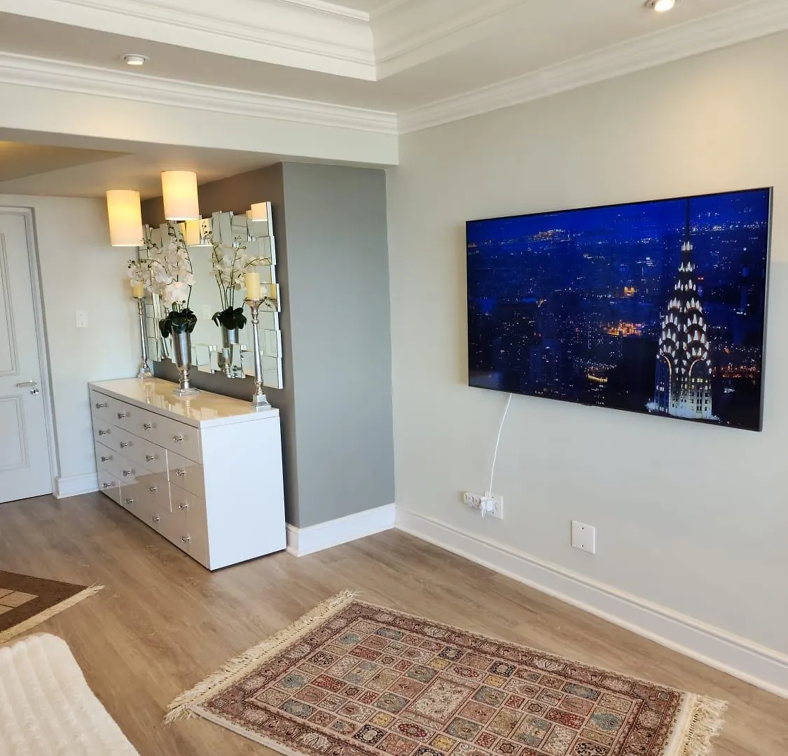 Daire Ocean View Sea Point Near The Beach Cape Town Güney Afrika