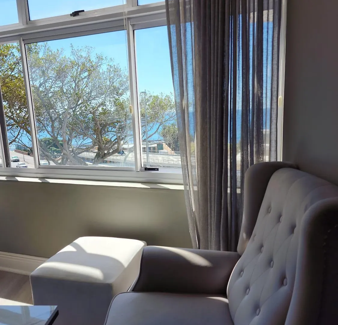 Ocean View Sea Point Near The Beach Cape Town